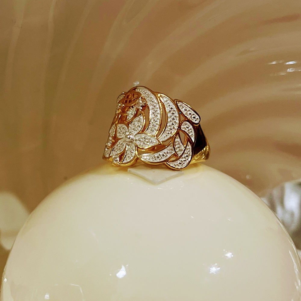 SPECIAL PRICE DROP ON THIS BEAUTY💍